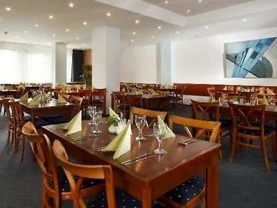 Hotel Areal Repy Prague